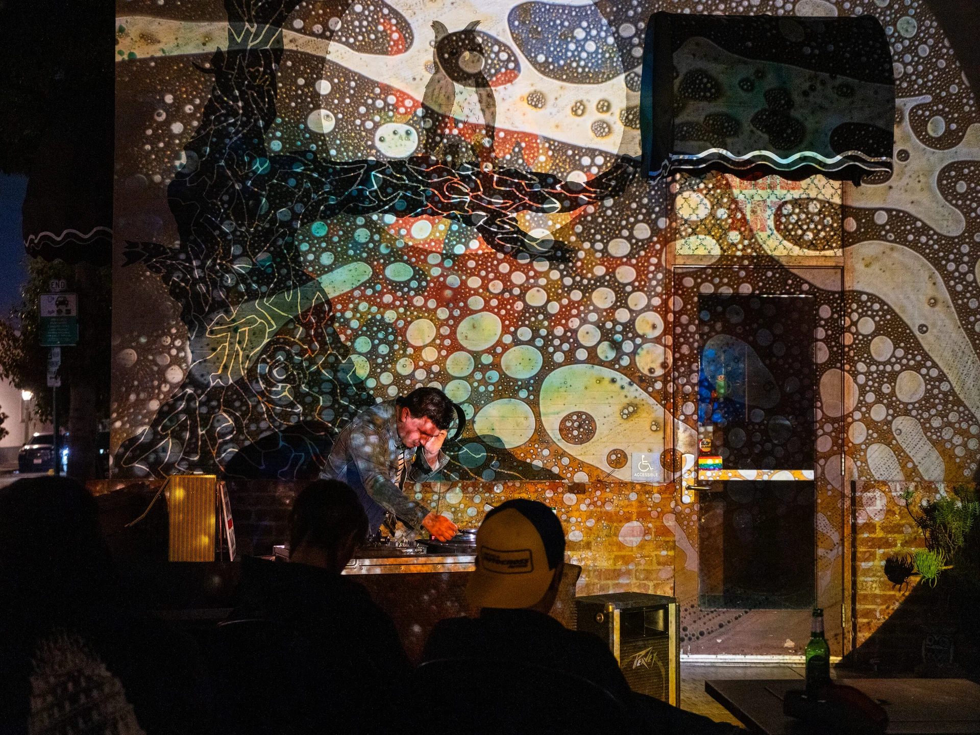 SQUISHPLATE YELLOW THENIGHTOWL VINYLNIGHT