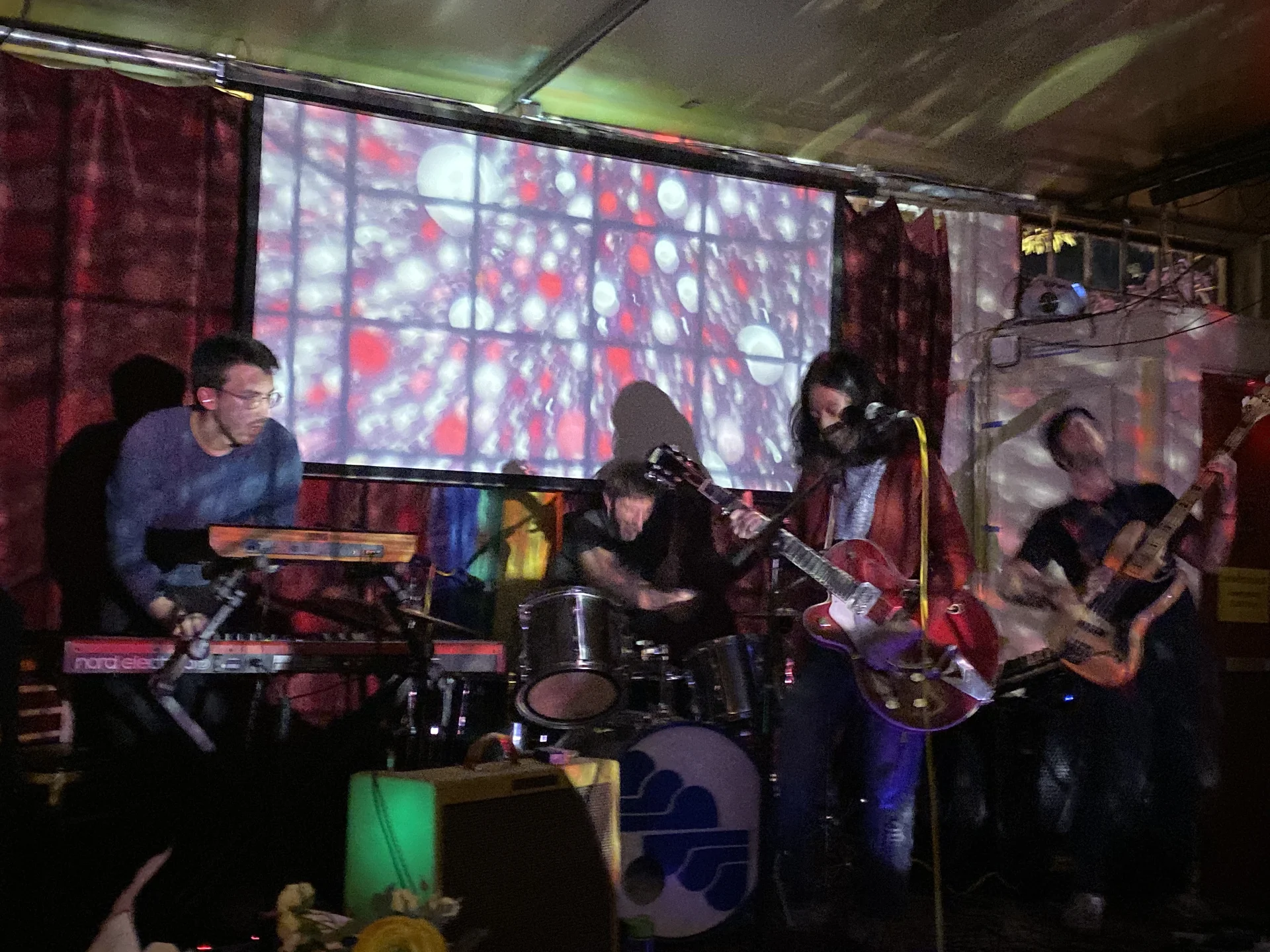 MISSISSIPPIPIZZAPUB PINK SQUISHPLATE