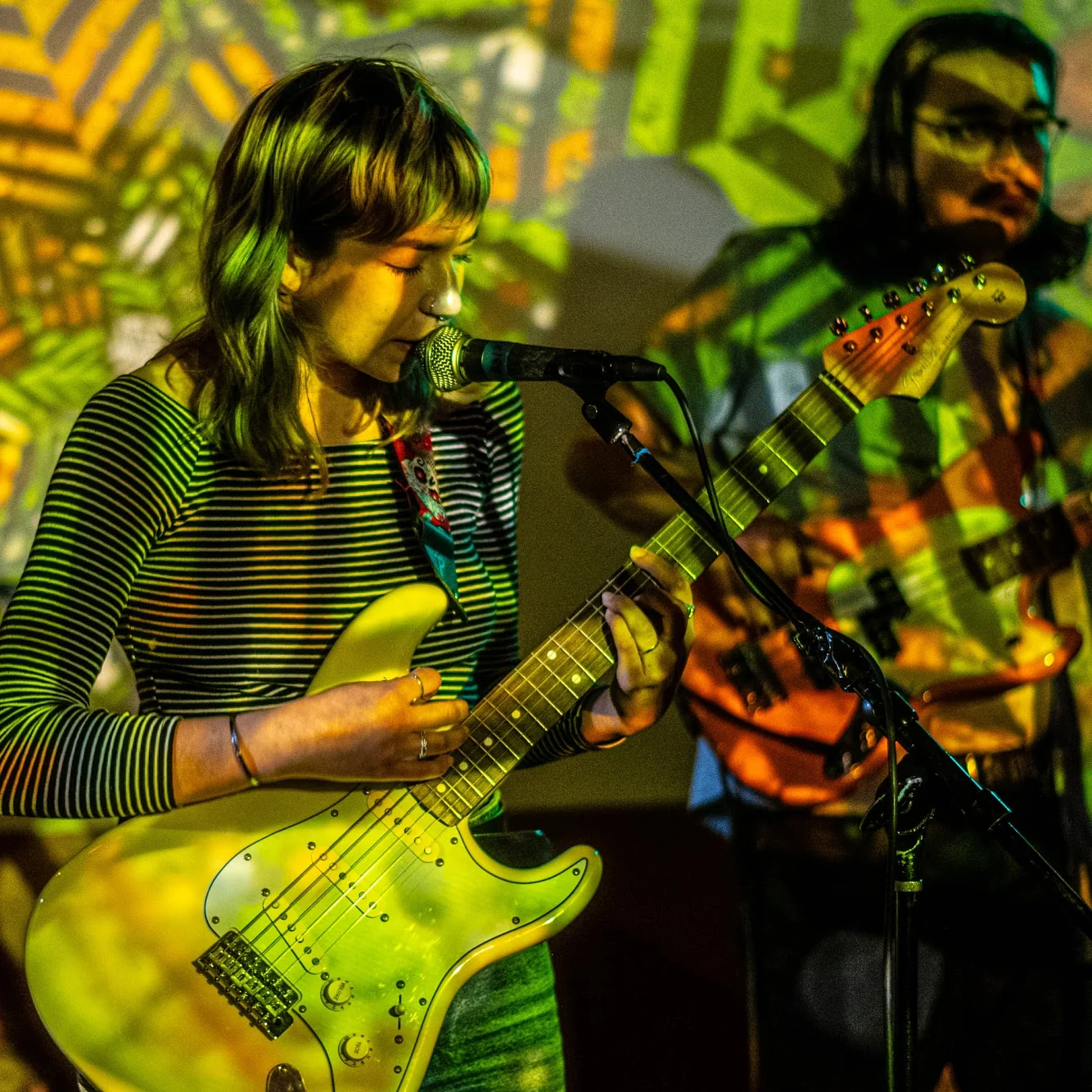 SQUISHPLATE GREEN YELLOW TURNTURNTURNPDX