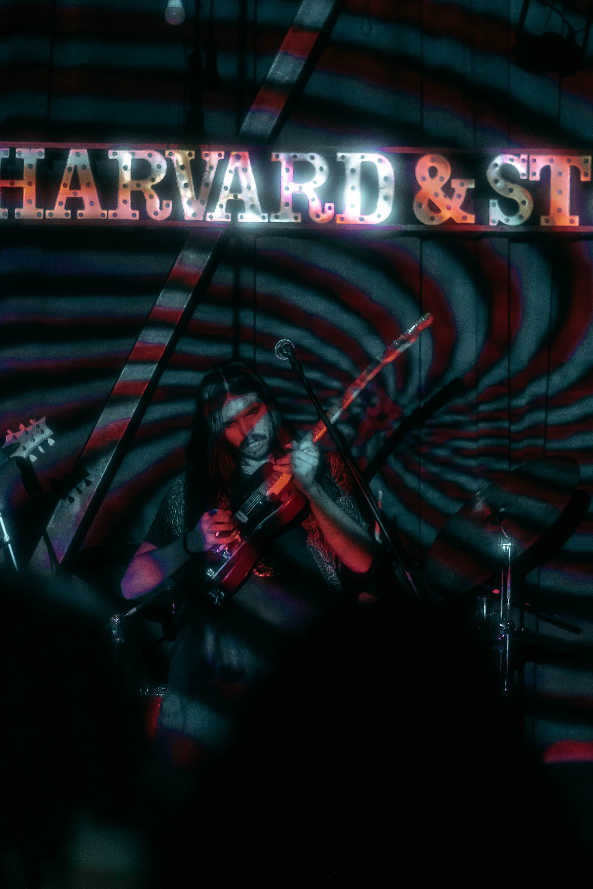 DYINGSUNS HARVARD&STONE MOIREPATTERNS