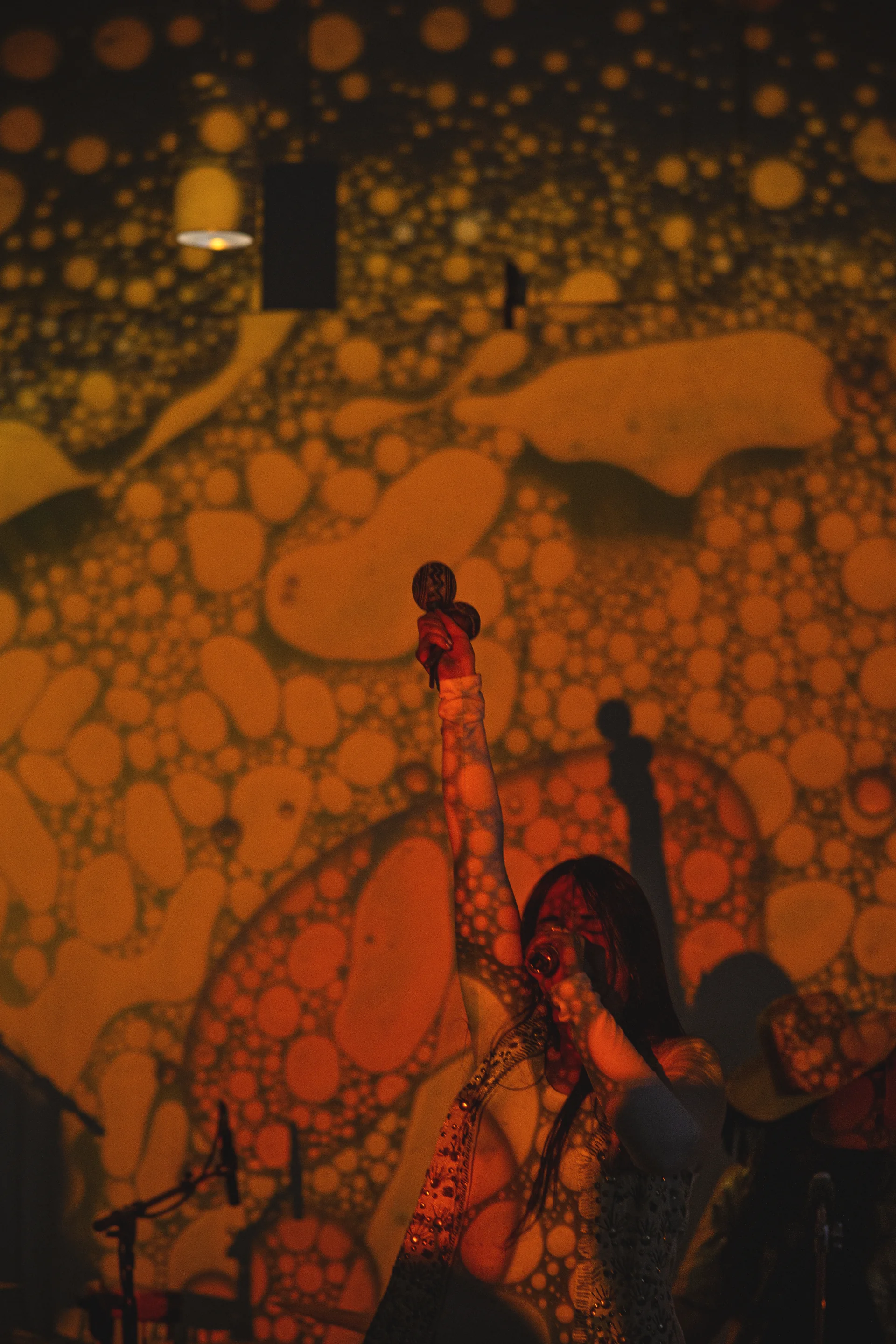 NIKEHQ SAVILA ORANGE SQUISHPLATE