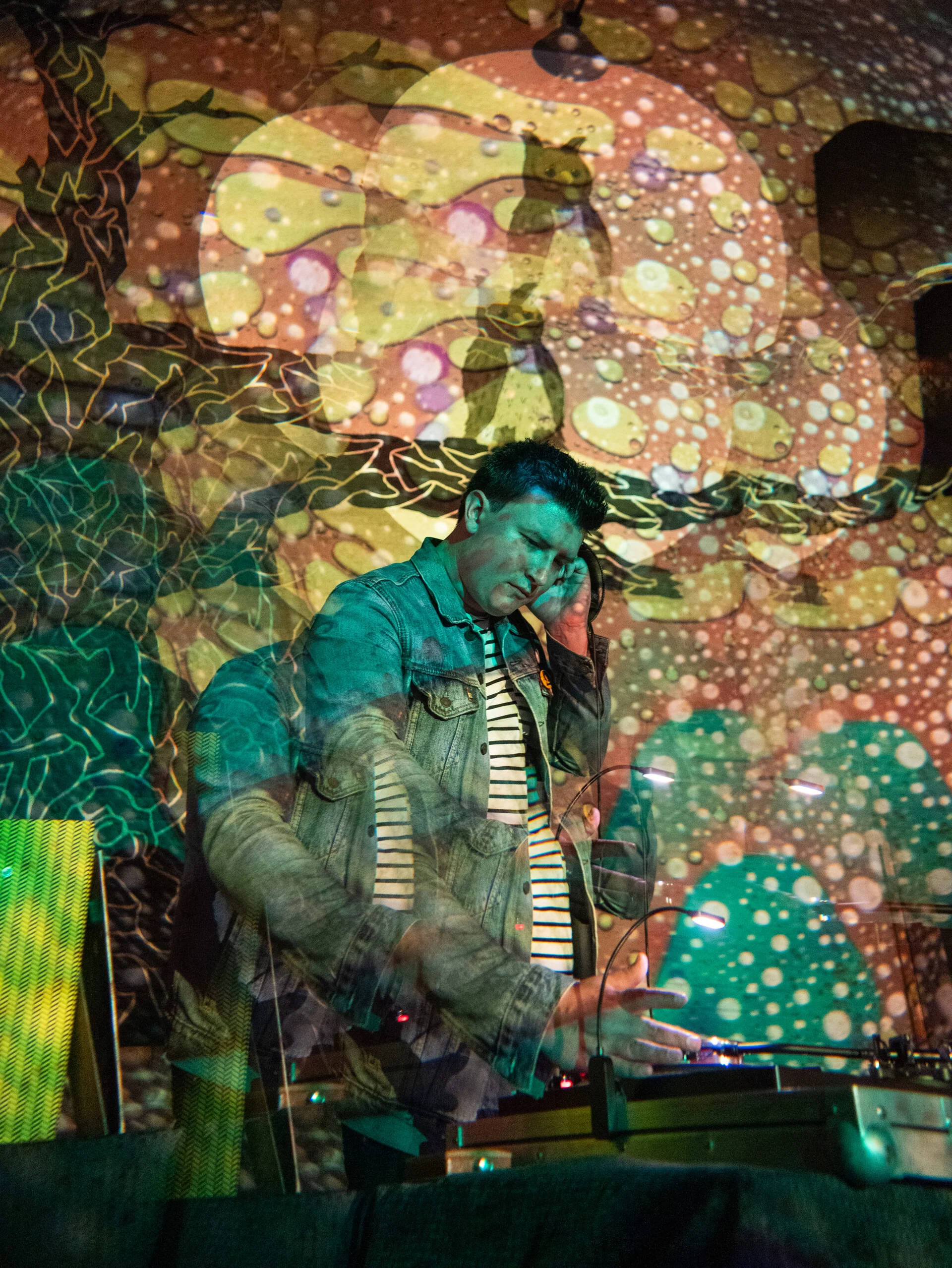 THENIGHTOWL VINYLNIGHT OILWHEEL KALEIDOSCOPE