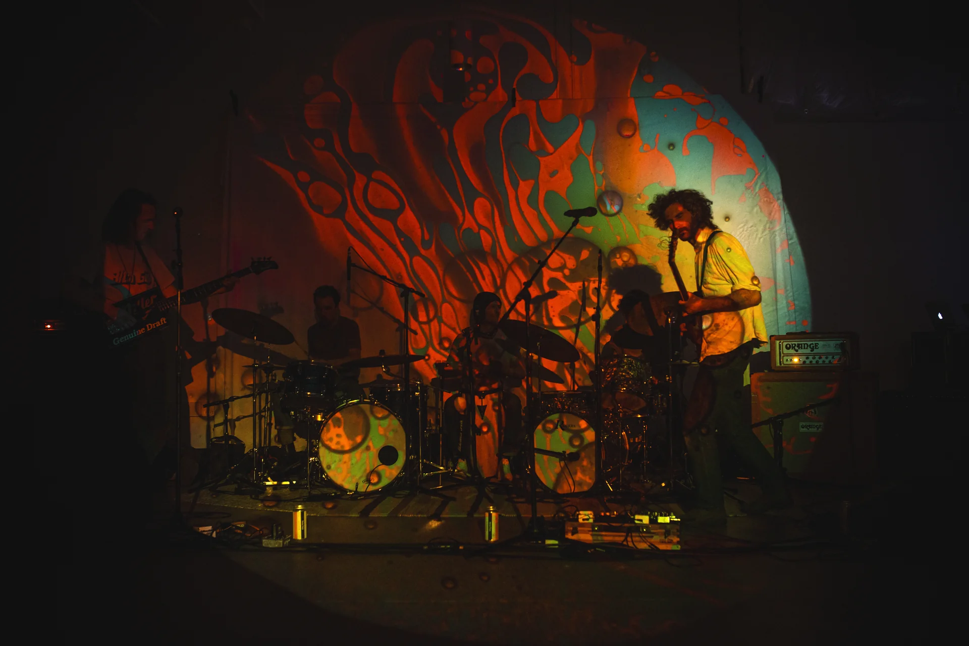 WEEED NIKEHQ SQUISHPLATE RED