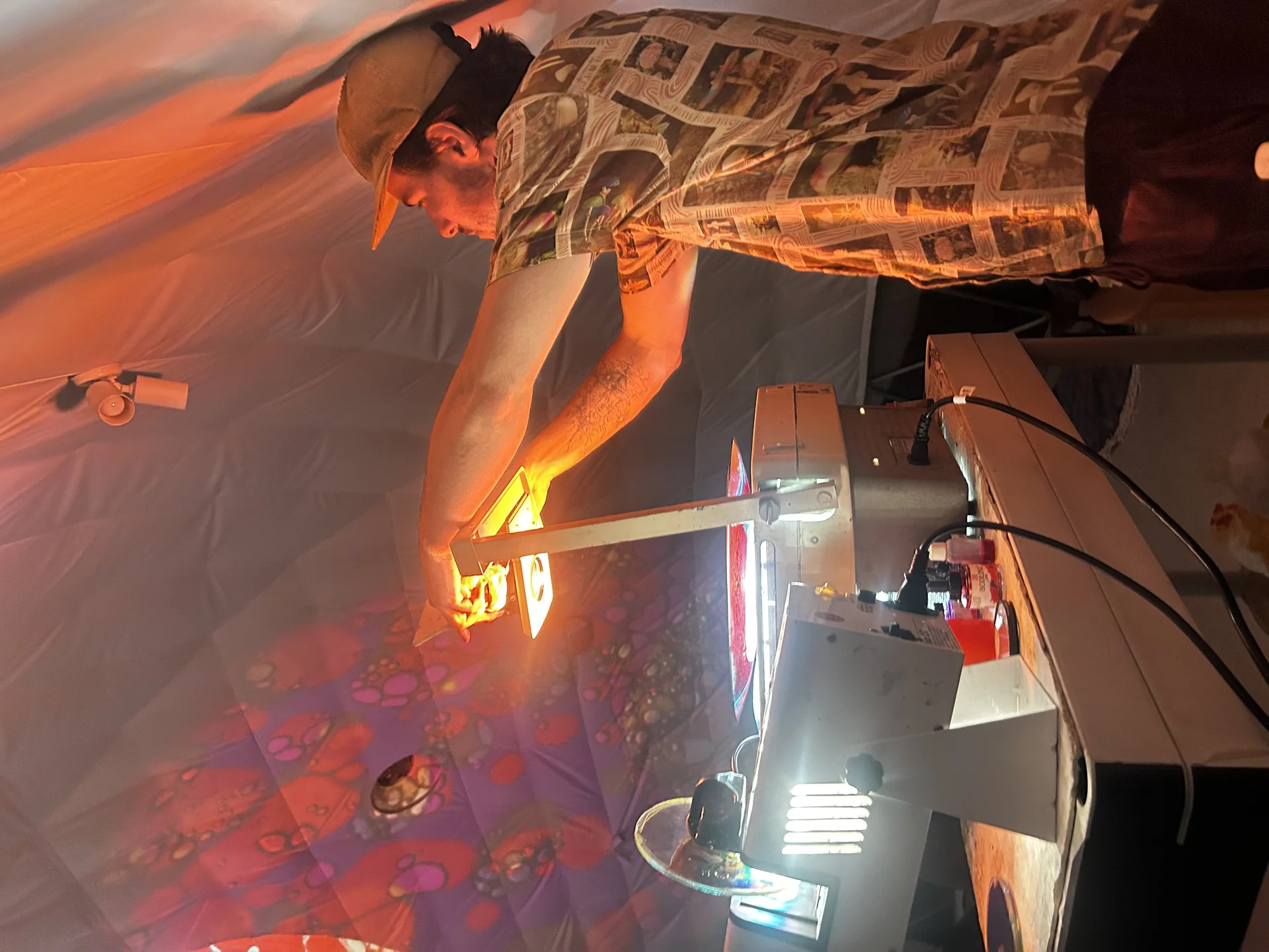 GEAR THEECOLOGYCENTER PEACEDOME