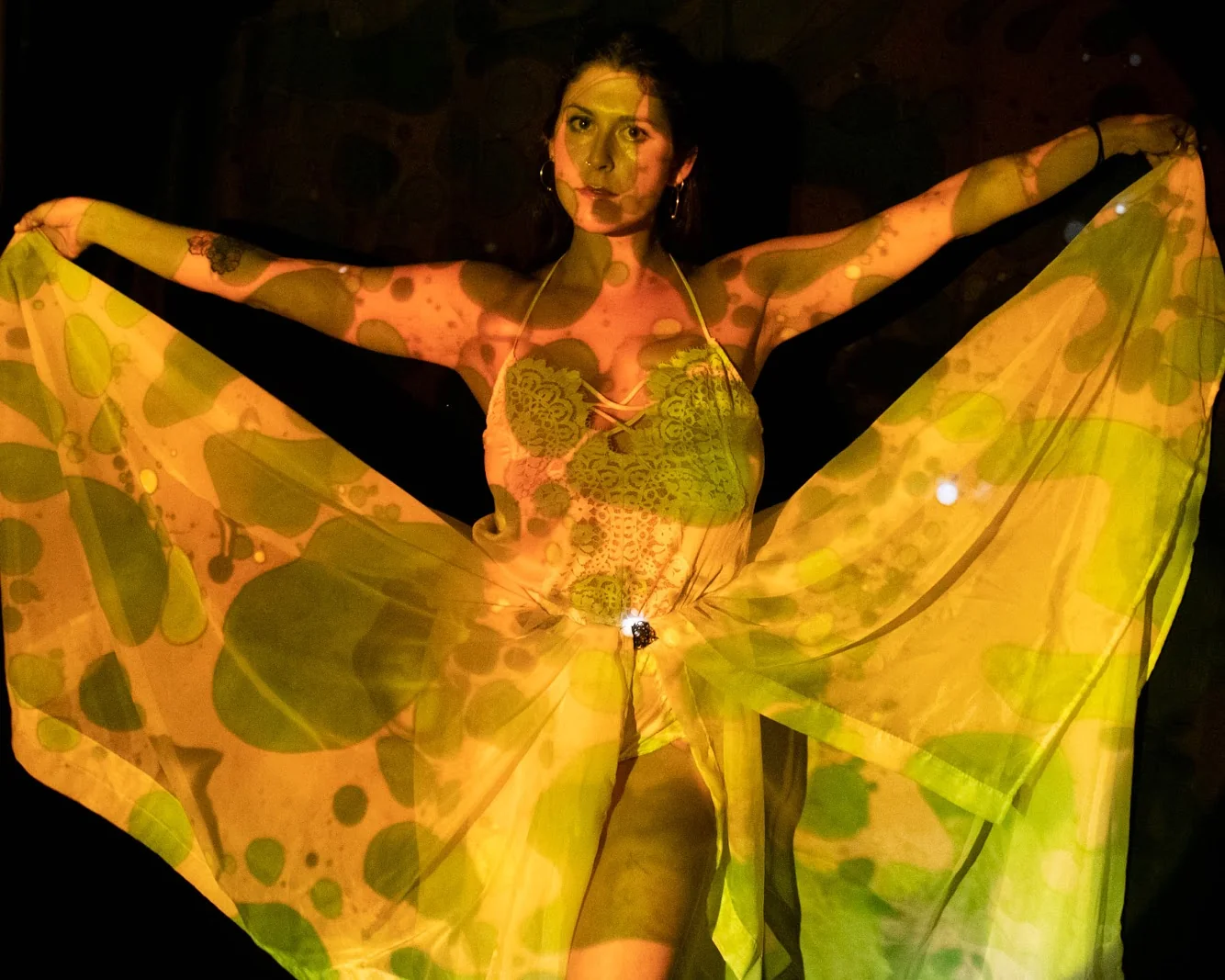 GREEN YELLOW SQUISHPLATE